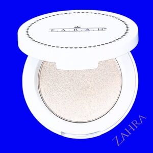FARAH's Highlight Collection in Zahra